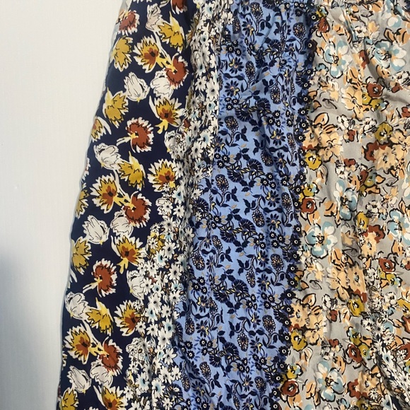 Hallelu Boutique - Strapless Navy Floral Jumpsuit with Tie Back/Leg Slits - L - Picture 5 of 10